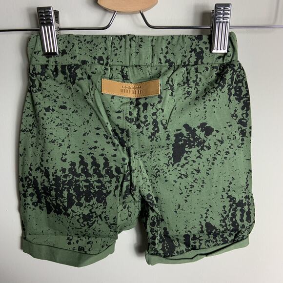 NWT! Small Shop Green Knit Shorts - Picture 4 of 6